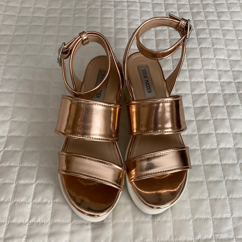 Steve Madden platform sandals